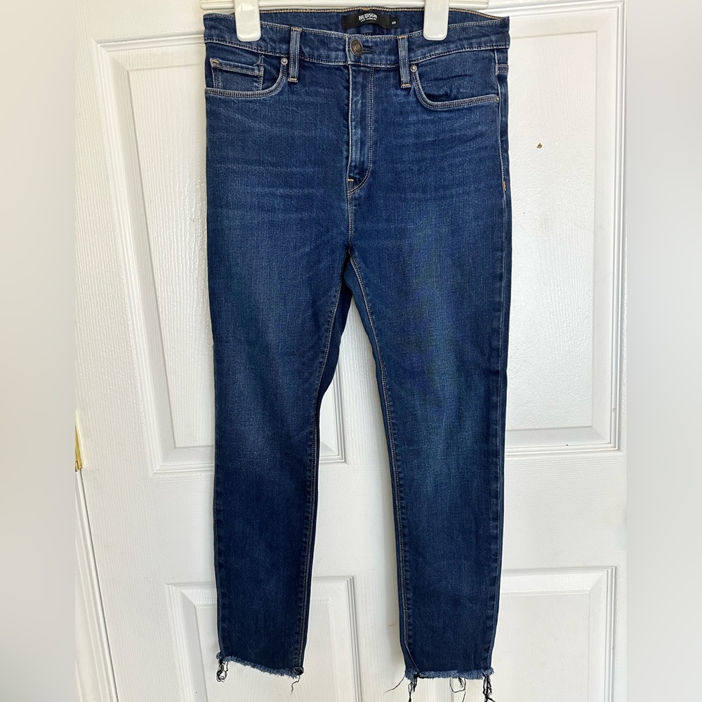 Hudson Los Angeles size 28 Barbara Super Skinny jeans